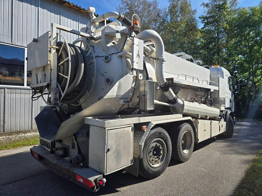 Scania G420 6X2 J. Hvidtved Larsen - Maşină pentru vidanjări: Foto 4 Scania G420 6X2 J. Hvidtved Larsen - Maşină pentru vidanjări: Foto 4