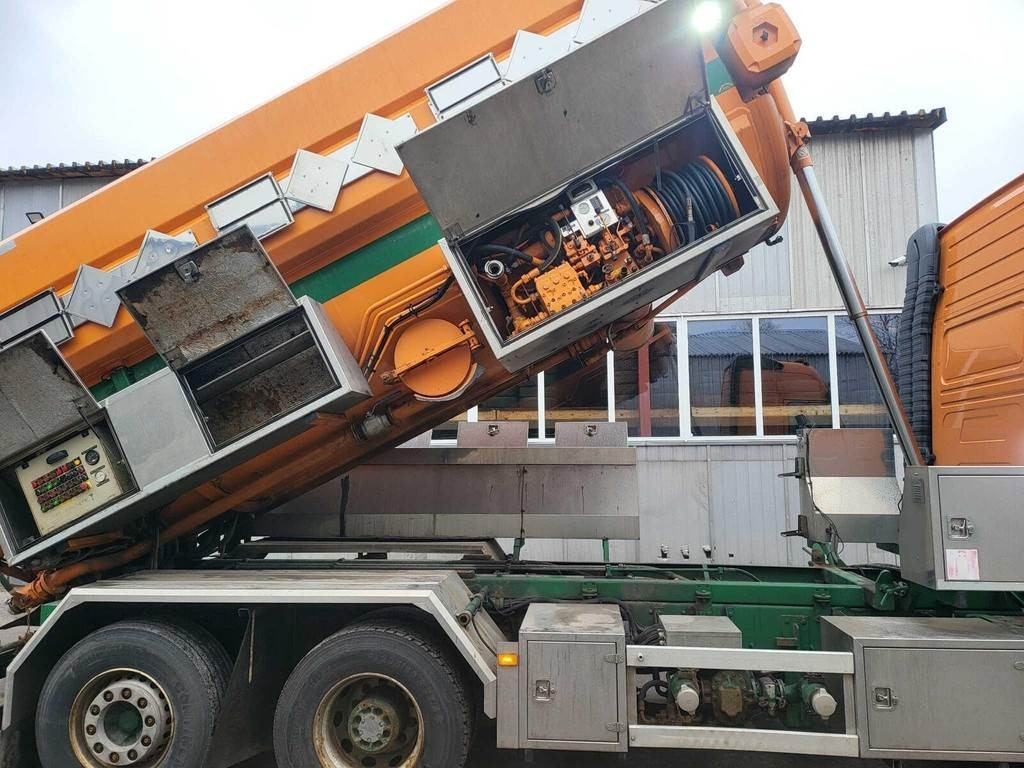 Volvo FH500 6X2 ADR KORP&SON - Maşină pentru vidanjări: Foto 5 Volvo FH500 6X2 ADR KORP&SON - Maşină pentru vidanjări: Foto 5