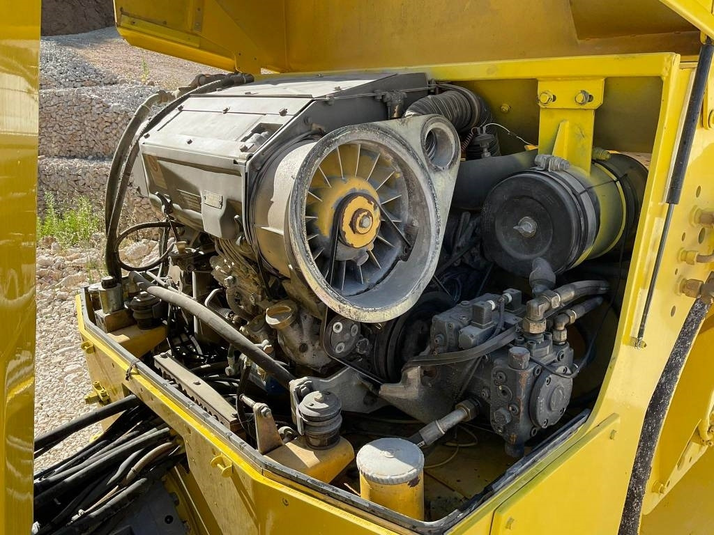 Cilindru compactor pentru asfalt Bomag BW161AD-2: Foto 11