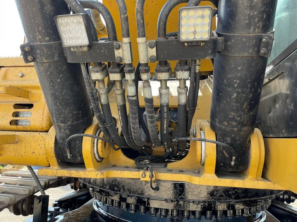 Excavator pe şenile CAT 352FL: Foto 16