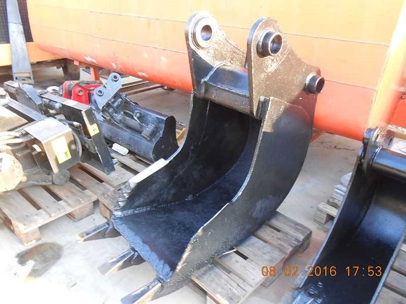 CAT - Cupă pentru Utilaje constructii: Foto 2 CAT - Cupă pentru Utilaje constructii: Foto 2