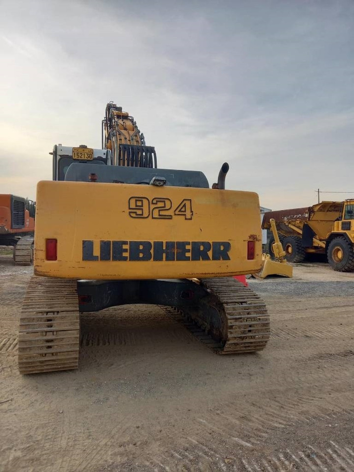 Liebherr R 924 B HD S L LITROIC - Excavator pe şenile: Foto 2 Liebherr R 924 B HD S L LITROIC - Excavator pe şenile: Foto 2