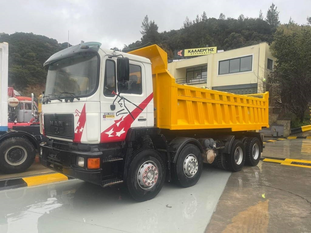 MAN 35.422 - Camion basculantă: Foto 3 MAN 35.422 - Camion basculantă: Foto 3
