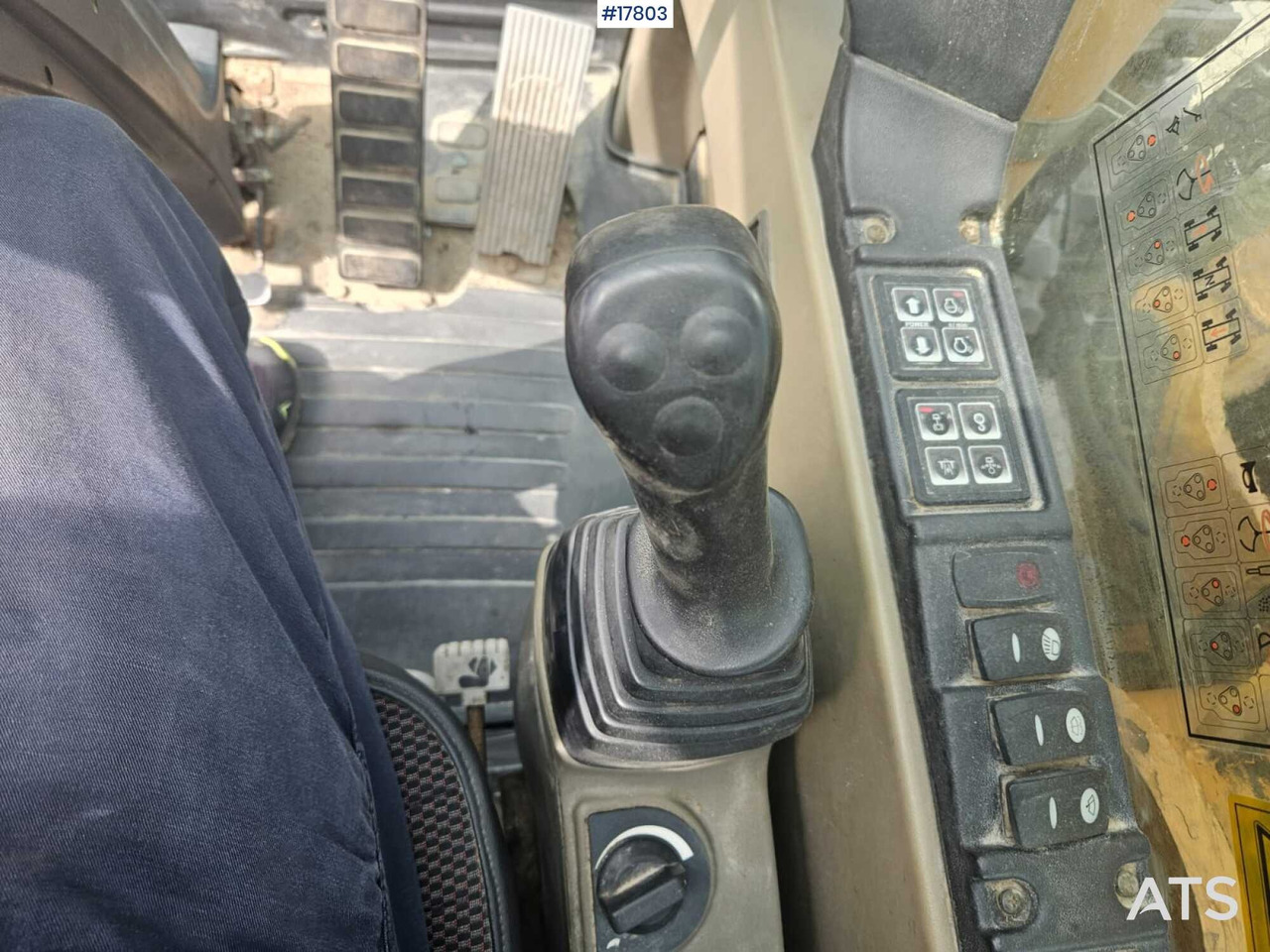 Excavator pe roţi 2008 Case  WX 165: Foto 12