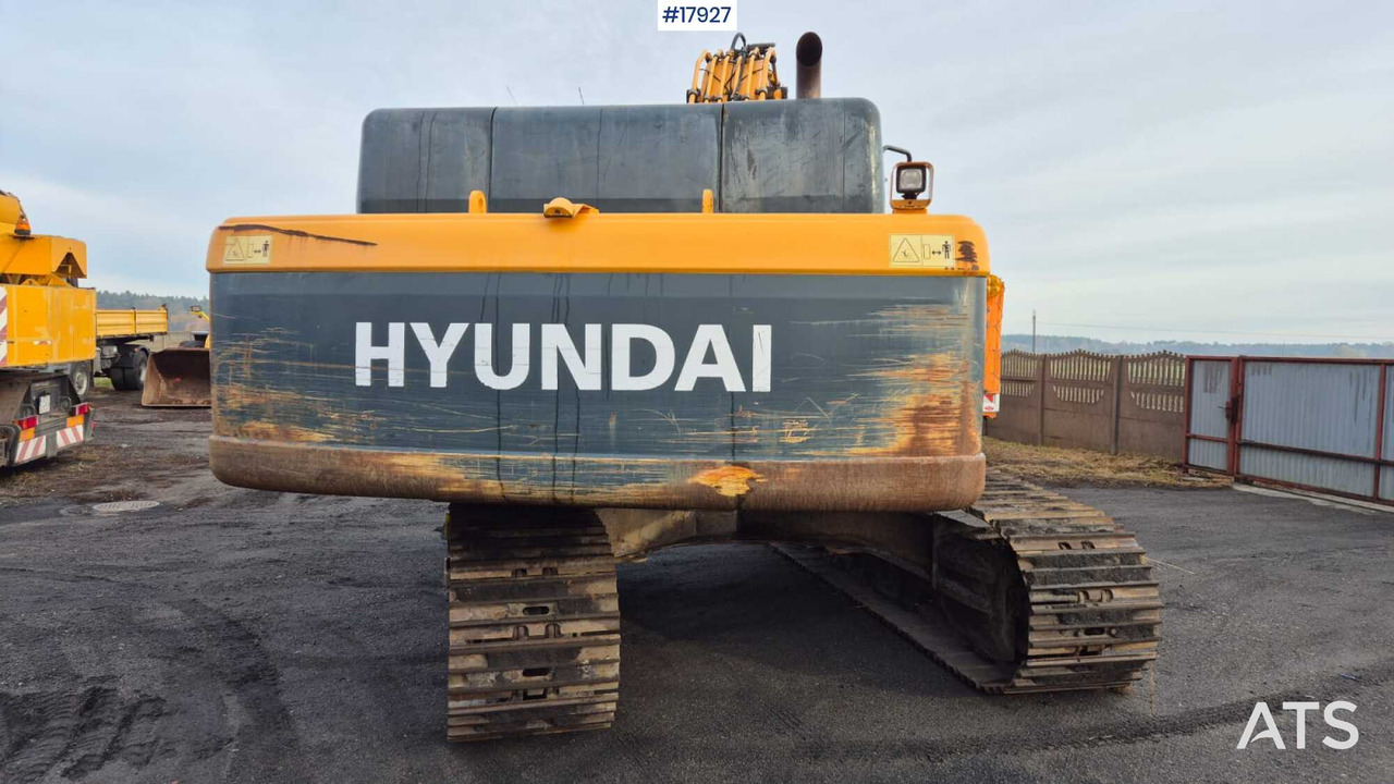 Hyundai 330LC-9A Crawler Excavator (2015) - Excavator pe şenile: Foto 5 Hyundai 330LC-9A Crawler Excavator (2015) - Excavator pe şenile: Foto 5