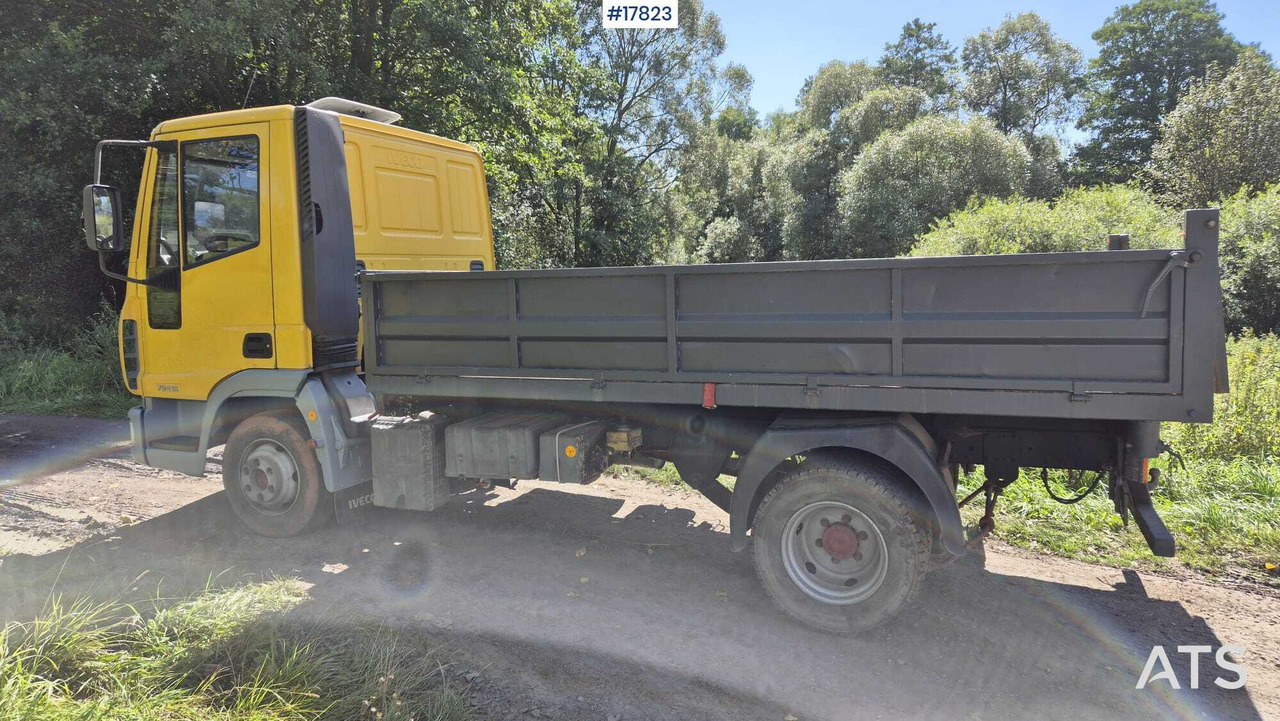 IVECO 75E15 EURO CARGO tipper (2003) - Camion basculantă: Foto 5 IVECO 75E15 EURO CARGO tipper (2003) - Camion basculantă: Foto 5