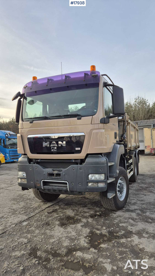 Tipper MAN TGS 33.400 6x4 HDS HIAB 144 DS-2 DUO (2009) - Camion basculantă, Camion cu macara: Foto 3 Tipper MAN TGS 33.400 6x4 HDS HIAB 144 DS-2 DUO (2009) - Camion basculantă, Camion cu macara: Foto 3