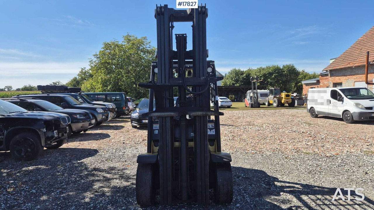 YALE GLP35VX Forklift (2017) - Stivuitor GPL: Foto 3 YALE GLP35VX Forklift (2017) - Stivuitor GPL: Foto 3