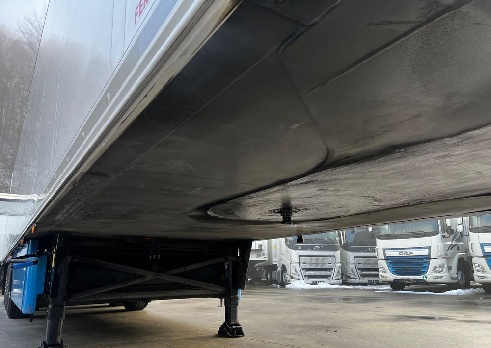 Semiremorcă frigider Schmitz Cargobull Chłodnia // Doppelstock // Oś podnoszona // Kosz Paletowy // Idealna!!!: Foto 9 Semiremorcă frigider Schmitz Cargobull Chłodnia // Doppelstock // Oś podnoszona // Kosz Paletowy // Idealna!!!: Foto 9