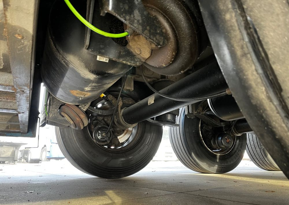 Semiremorcă frigider Schmitz Cargobull Chłodnia // Doppelstock // Oś podnoszona // Kosz Paletowy // Idealna!!!: Foto 17 Semiremorcă frigider Schmitz Cargobull Chłodnia // Doppelstock // Oś podnoszona // Kosz Paletowy // Idealna!!!: Foto 17