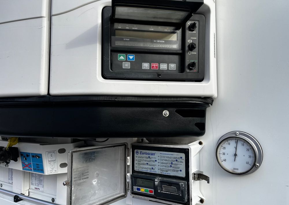 Semiremorcă frigider Schmitz Cargobull Chłodnia // Doppelstock // Oś podnoszona // Kosz Paletowy // Idealna!!!: Foto 19 Semiremorcă frigider Schmitz Cargobull Chłodnia // Doppelstock // Oś podnoszona // Kosz Paletowy // Idealna!!!: Foto 19