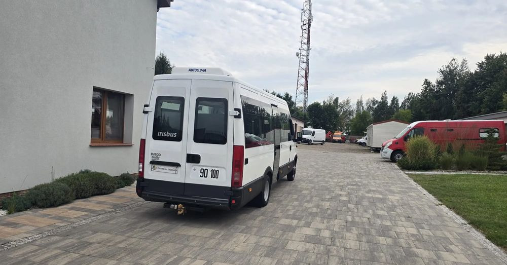 Iveco 50c15 - Microbuz, Transport persoane: Foto 3 Iveco 50c15 - Microbuz, Transport persoane: Foto 3