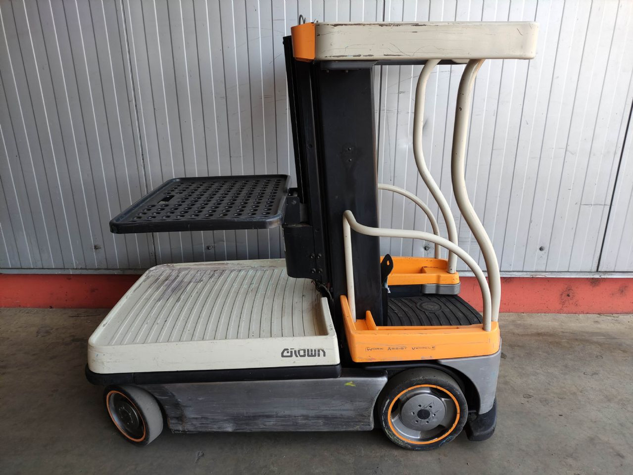 Stivuitorul selector Crown WAV60-118: Foto 1