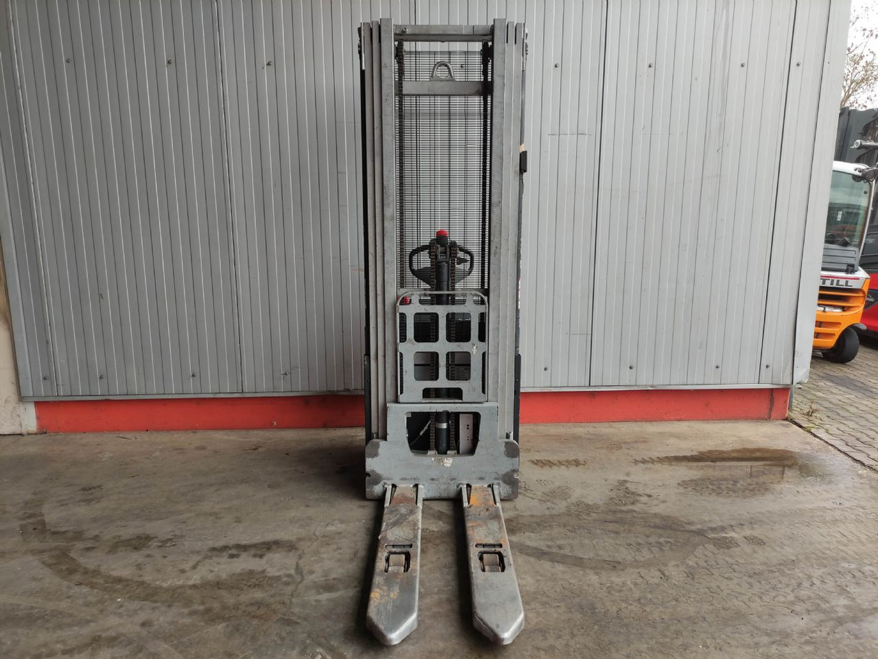 Still EXV 16 i - Transpalet la mare înălţime: Foto 3 Still EXV 16 i - Transpalet la mare înălţime: Foto 3