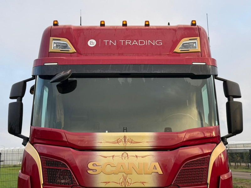 Scania R410 VOLLUCHT, 2 TANKS, LEER, ALCOA, SMART 2 TACHO, LEDER. - Cap tractor: Foto 5 Scania R410 VOLLUCHT, 2 TANKS, LEER, ALCOA, SMART 2 TACHO, LEDER. - Cap tractor: Foto 5