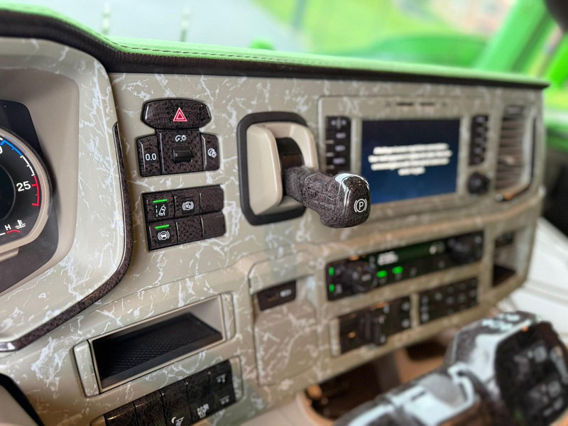 Cap tractor Scania S520 V8 NGS SHOWTRUCK, VOLLUCHT, SMART2 TACHO, PARK COOL, RETARDER, TOPSTAAT.: Foto 19