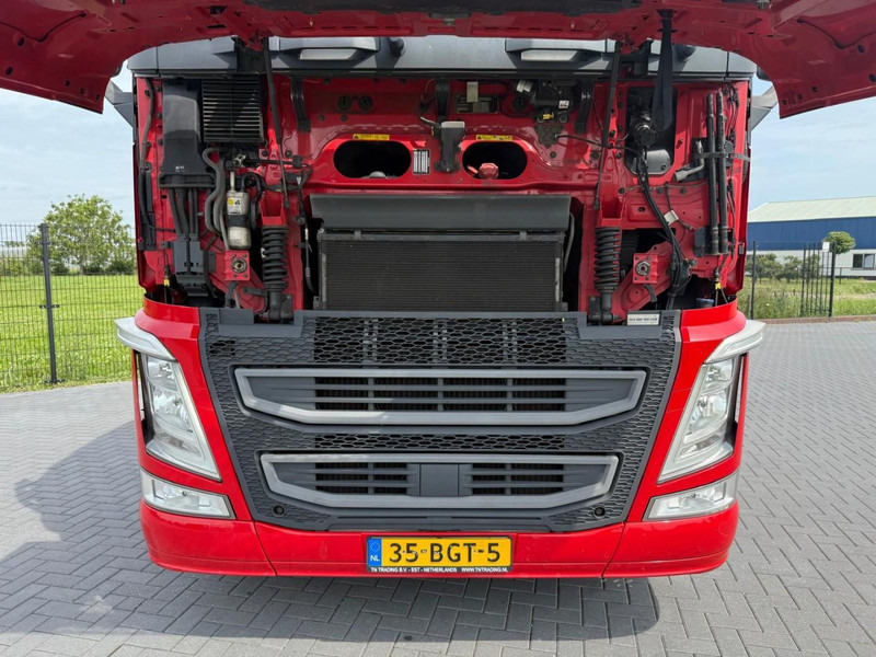 Volvo FH13.420 ADR, SMART TACHO 2, NL TRUCK, ALCOA, STEEL/AIR, PERFECT CONDITION, 2X TANK. - Cap tractor: Foto 5 Volvo FH13.420 ADR, SMART TACHO 2, NL TRUCK, ALCOA, STEEL/AIR, PERFECT CONDITION, 2X TANK. - Cap tractor: Foto 5