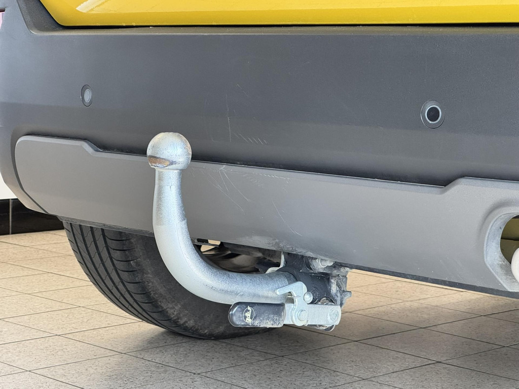 Jeep Avenger-1.2 Altitude Adaptive cruise control Climate control Parkeersensor achter DAB radio - SUV: Foto 3 Jeep Avenger-1.2 Altitude Adaptive cruise control Climate control Parkeersensor achter DAB radio - SUV: Foto 3