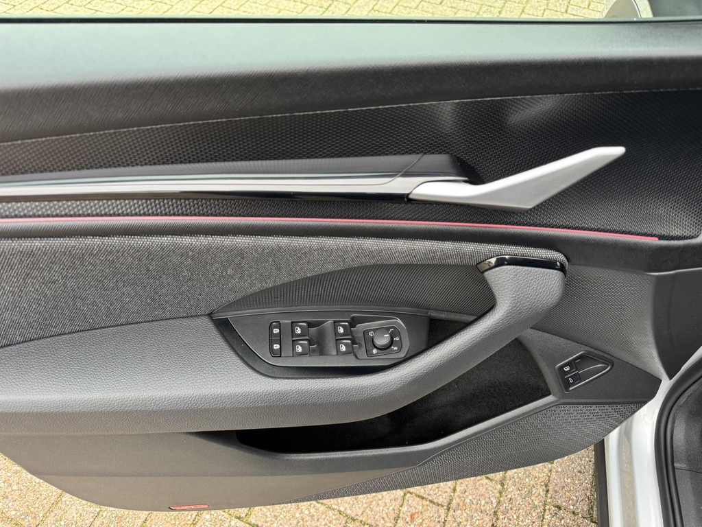 SUV Škoda Kodiaq-1.5 TSI PHEV Business Edition Full LED Adaptive cruis Climate Stoel-Stuurverwarming Apple / Android Navi Camera: Foto 20