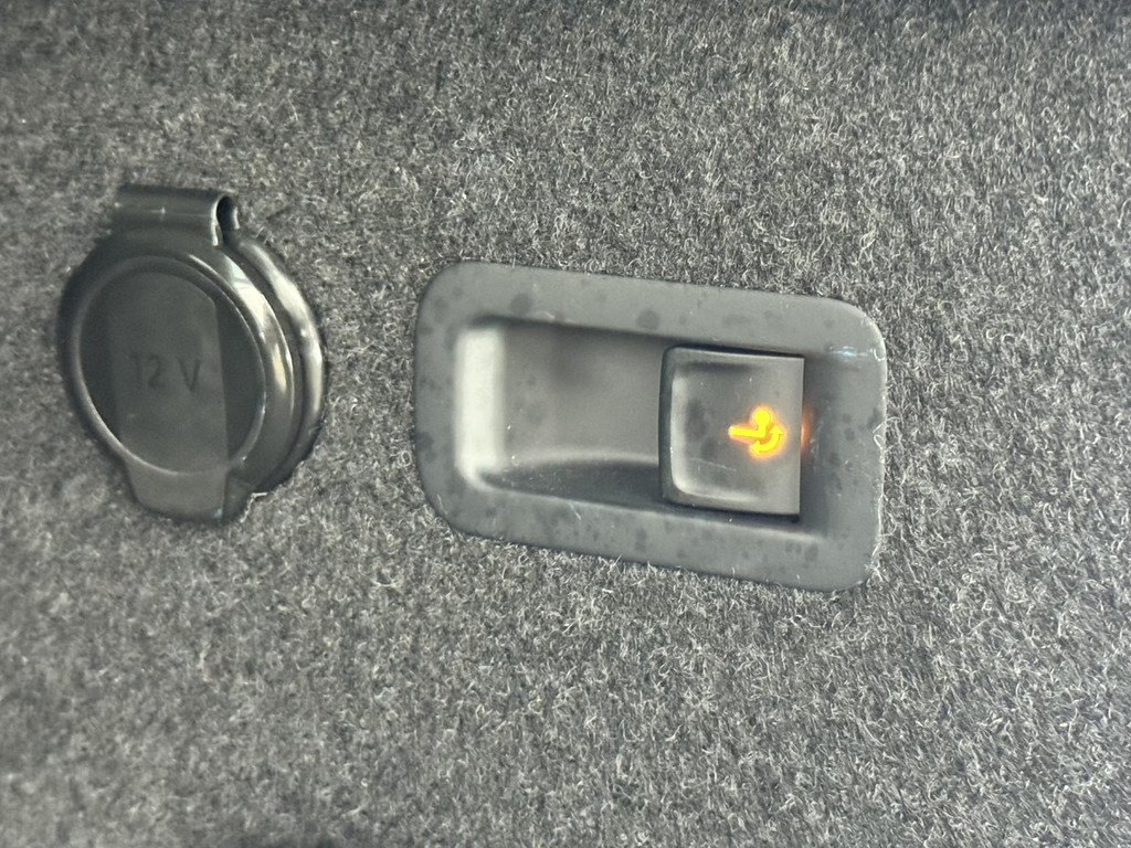 SUV Škoda Kodiaq-1.5 TSI PHEV Business Edition Full LED Adaptive cruis Climate Stoel-Stuurverwarming Apple / Android Navi Camera: Foto 15