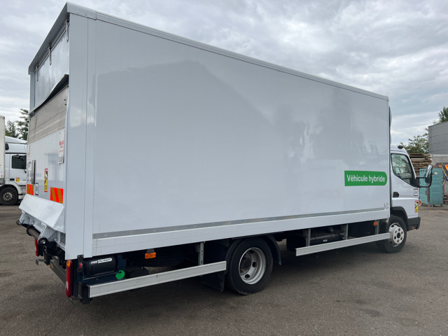 FUSO CANTER - Camion furgon: Foto 3 FUSO CANTER - Camion furgon: Foto 3