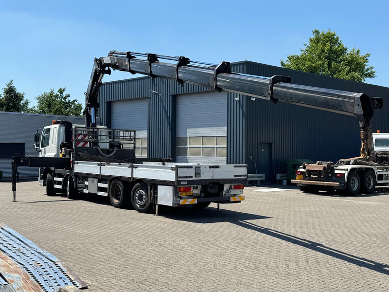 DAF CF 85.360 8x2*6 HIAB 42T/m Crane - Camion cu macara: Foto 3 DAF CF 85.360 8x2*6 HIAB 42T/m Crane - Camion cu macara: Foto 3