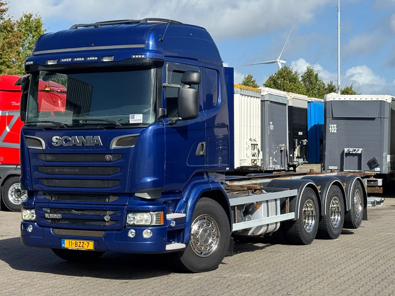 Scania R520 V8 8x4*4 Retarder / BDF / Full Air / Euro 6 - Camion transport containere/ Swap body: Foto 1 Scania R520 V8 8x4*4 Retarder / BDF / Full Air / Euro 6 - Camion transport containere/ Swap body: Foto 1