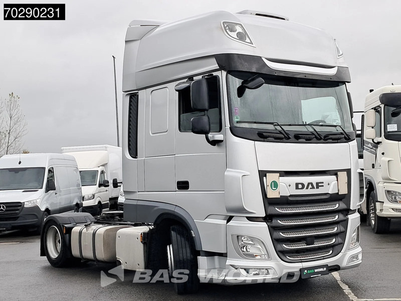 DAF XF 480 4X2 SSC Retarder Mega 2xTanks ACC LED Standklima Euro 6 - Cap tractor: Foto 2 DAF XF 480 4X2 SSC Retarder Mega 2xTanks ACC LED Standklima Euro 6 - Cap tractor: Foto 2