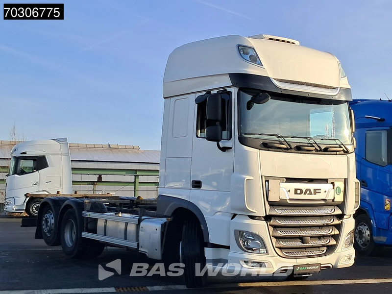 DAF XF 480 6X2 SSC Retarder 2xTanks Lift/Steering ACC Euro 6 - Camion transport containere/ Swap body: Foto 2 DAF XF 480 6X2 SSC Retarder 2xTanks Lift/Steering ACC Euro 6 - Camion transport containere/ Swap body: Foto 2