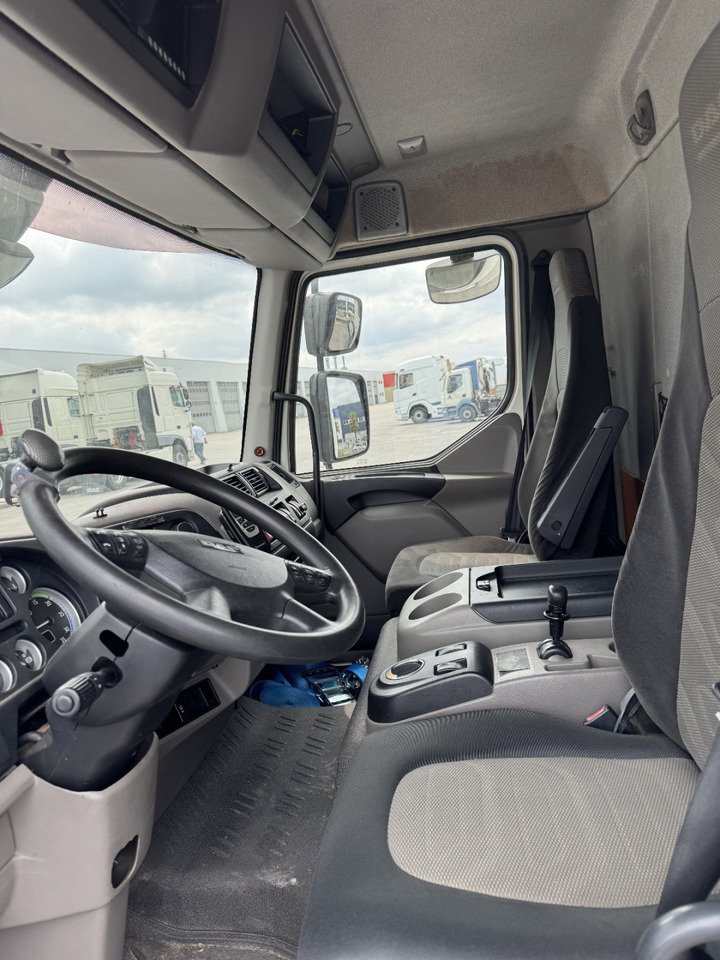 DAF LF 160 45IV - Camion furgon: Foto 4 DAF LF 160 45IV - Camion furgon: Foto 4