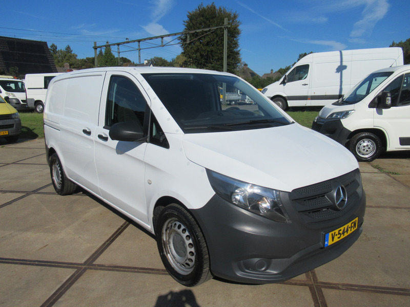Mercedes-Benz Vito 639/5 4x4 113CDI DENSO koelinbouw - Autoutilitară frigorifica: Foto 4 Mercedes-Benz Vito 639/5 4x4 113CDI DENSO koelinbouw - Autoutilitară frigorifica: Foto 4