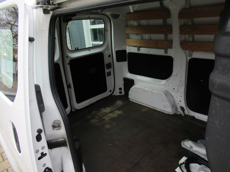 Nissan E-NV200 Optima 24KW accu eigendom, snellader - Autoutilitară compactă, Autoutilitară electrică: Foto 3 Nissan E-NV200 Optima 24KW accu eigendom, snellader - Autoutilitară compactă, Autoutilitară electrică: Foto 3