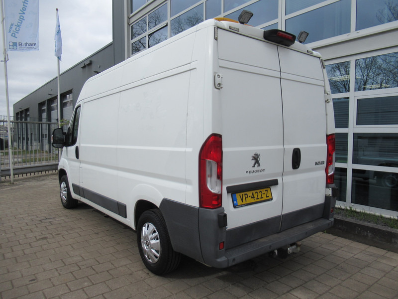 Peugeot Boxer 330 2.2 HDI 96KW L2H2 XR Airco Klima Flitsers - Autoutilitară compactă: Foto 5 Peugeot Boxer 330 2.2 HDI 96KW L2H2 XR Airco Klima Flitsers - Autoutilitară compactă: Foto 5