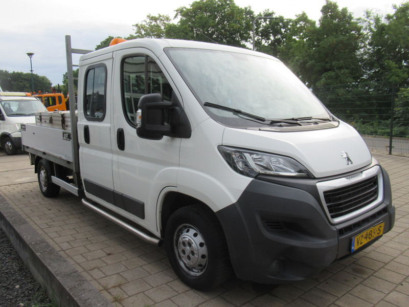 Peugeot Boxer 335 2.2 HDI L3 XR DOKA Dubbelcabine Engine broken - Autoutilitară cu platformă, Autoutilitară cabină dublă: Foto 5 Peugeot Boxer 335 2.2 HDI L3 XR DOKA Dubbelcabine Engine broken - Autoutilitară cu platformă, Autoutilitară cabină dublă: Foto 5