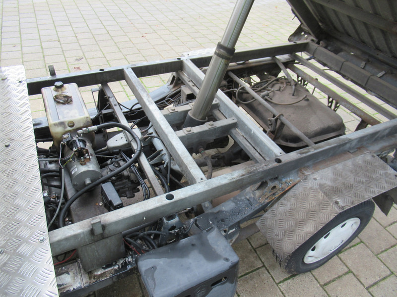 Autoutilitară basculantă Piaggio Porter 1.3 Bi-Fuel LPG + Benzine Kipper Tipper: Foto 13 Autoutilitară basculantă Piaggio Porter 1.3 Bi-Fuel LPG + Benzine Kipper Tipper: Foto 13