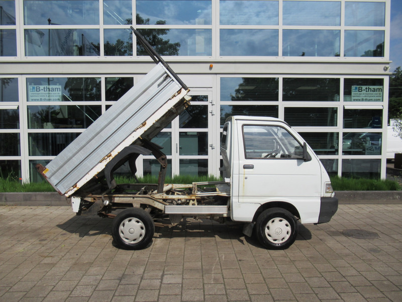 Piaggio Porter 1.3i 48KW Kipper - Tipper - Autoutilitară basculantă: Foto 3 Piaggio Porter 1.3i 48KW Kipper - Tipper - Autoutilitară basculantă: Foto 3