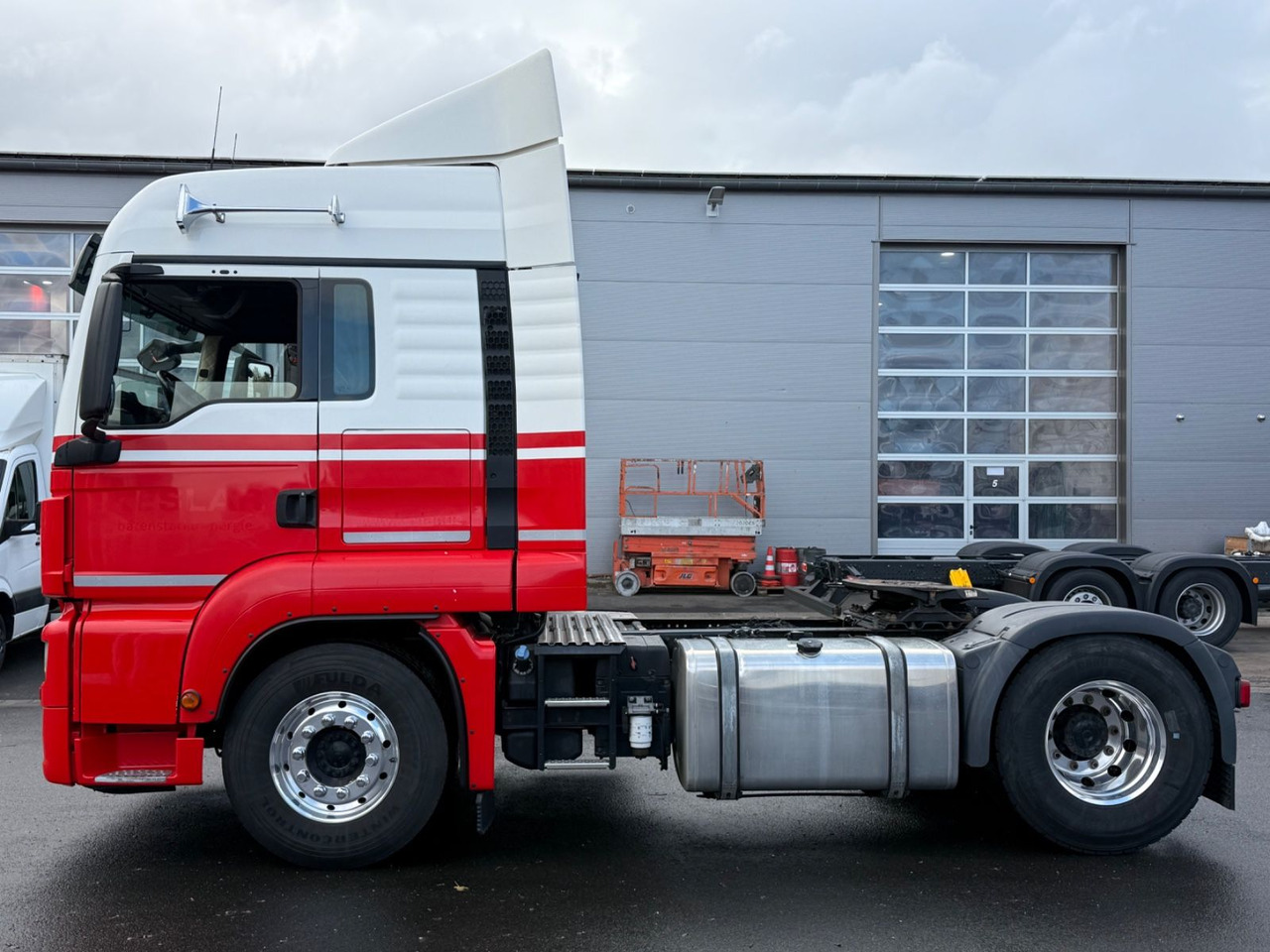 MAN TGS 18.500 LLS, ADR AT, 2x PTO, Retarder, VOLL - Cap tractor: Foto 4 MAN TGS 18.500 LLS, ADR AT, 2x PTO, Retarder, VOLL - Cap tractor: Foto 4