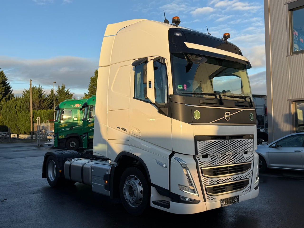 Volvo FH 460 Globetrotter XL, iSave, Lowdeck, E6 - Cap tractor: Foto 1 Volvo FH 460 Globetrotter XL, iSave, Lowdeck, E6 - Cap tractor: Foto 1