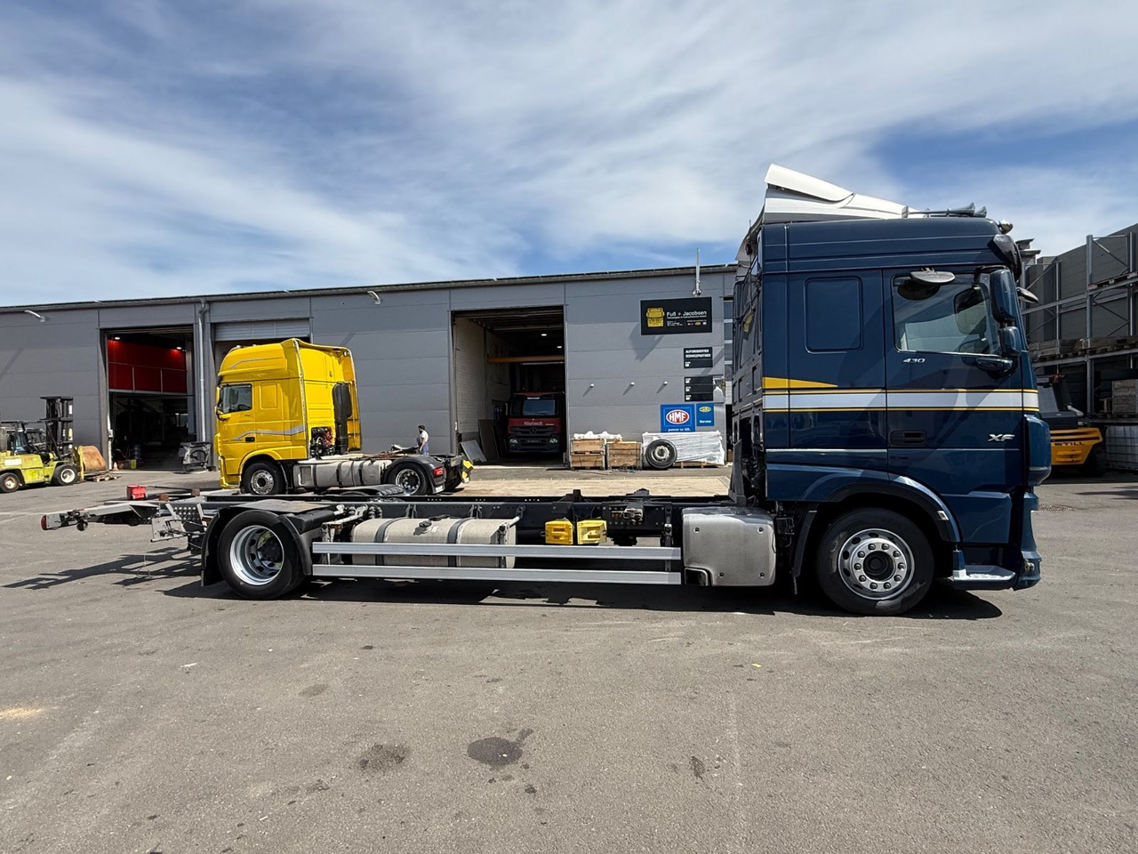 DAF XF430/Jumbo;Mega/Intarder/Standklima-Heizung/BDF - Camion transport containere/ Swap body: Foto 4 DAF XF430/Jumbo;Mega/Intarder/Standklima-Heizung/BDF - Camion transport containere/ Swap body: Foto 4