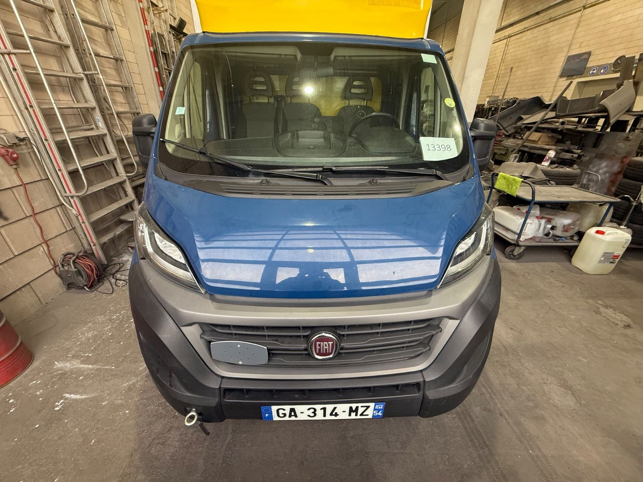 Fiat Ducato CC Maxi 3.5 2.3MJT, Koffer, Lbw - Autoutilitară box: Foto 3 Fiat Ducato CC Maxi 3.5 2.3MJT, Koffer, Lbw - Autoutilitară box: Foto 3