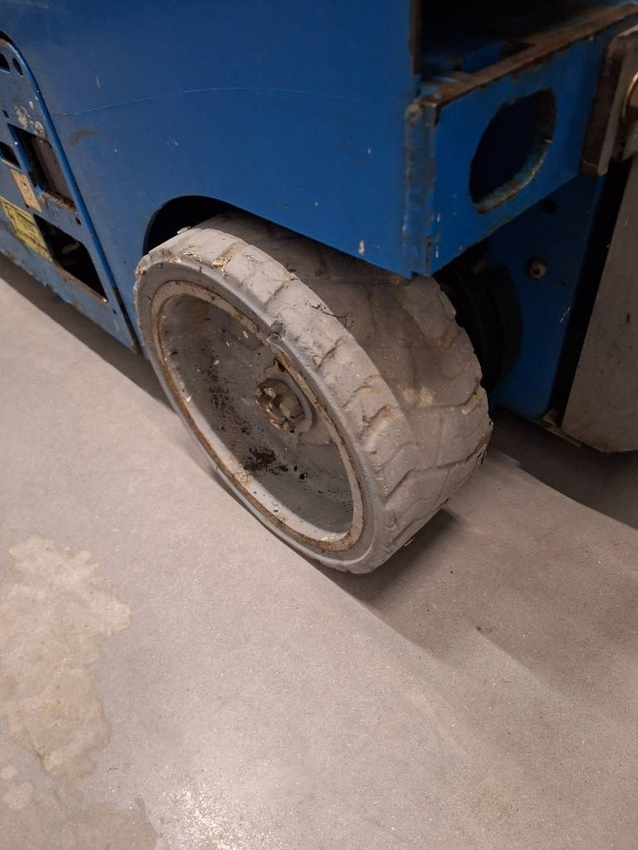 Platforma foarfeca Genie GS 1932: Foto 7