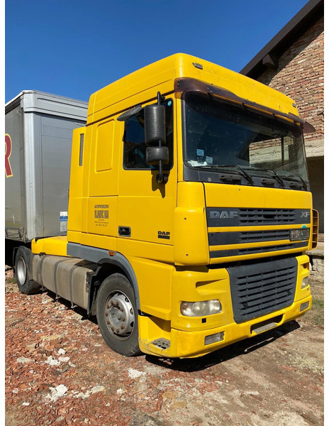 DAF XF 95.430 - Cap tractor: Foto 2 DAF XF 95.430 - Cap tractor: Foto 2