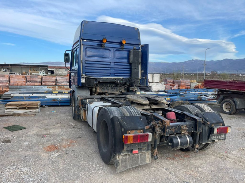 MAN 19.464 F2000 - Cap tractor: Foto 5 MAN 19.464 F2000 - Cap tractor: Foto 5