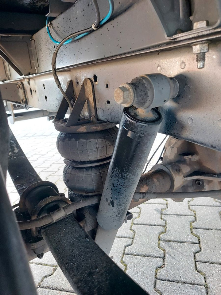 Ford Transit Pritsche 350 L4 extra lang Luftfeder - Autoutilitară cu platformă: Foto 2 Ford Transit Pritsche 350 L4 extra lang Luftfeder - Autoutilitară cu platformă: Foto 2