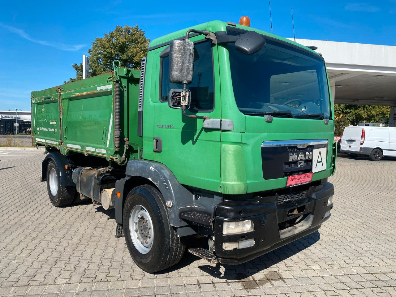 MAN TGM 18.290 4X4 ALLRAD KLIMA DREISEITENKIPPER - Camion basculantă: Foto 2 MAN TGM 18.290 4X4 ALLRAD KLIMA DREISEITENKIPPER - Camion basculantă: Foto 2