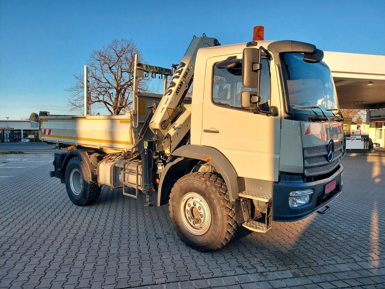 Mercedes-Benz Atego / 1324 MEILLER 4X4 KRAN ATLAS 116.3 Kipper - Camion basculantă, Camion cu macara: Foto 1 Mercedes-Benz Atego / 1324 MEILLER 4X4 KRAN ATLAS 116.3 Kipper - Camion basculantă, Camion cu macara: Foto 1