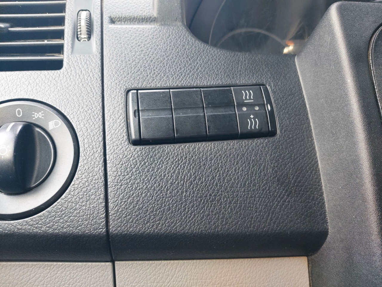 Mercedes-Benz Sprinter II Pritsche/DoKa 315 CDI AHK TÜV 27 - Autoutilitară cu platformă, Autoutilitară cabină dublă: Foto 2 Mercedes-Benz Sprinter II Pritsche/DoKa 315 CDI AHK TÜV 27 - Autoutilitară cu platformă, Autoutilitară cabină dublă: Foto 2