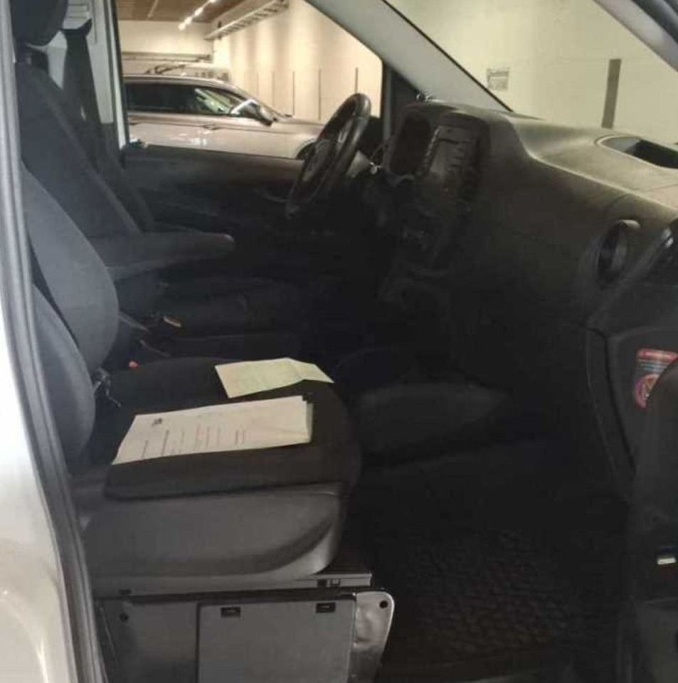 Mercedes-Benz Vito Mixto 119 CDI Lang AUTOMATIK KLIMA - Transport persoane: Foto 5 Mercedes-Benz Vito Mixto 119 CDI Lang AUTOMATIK KLIMA - Transport persoane: Foto 5