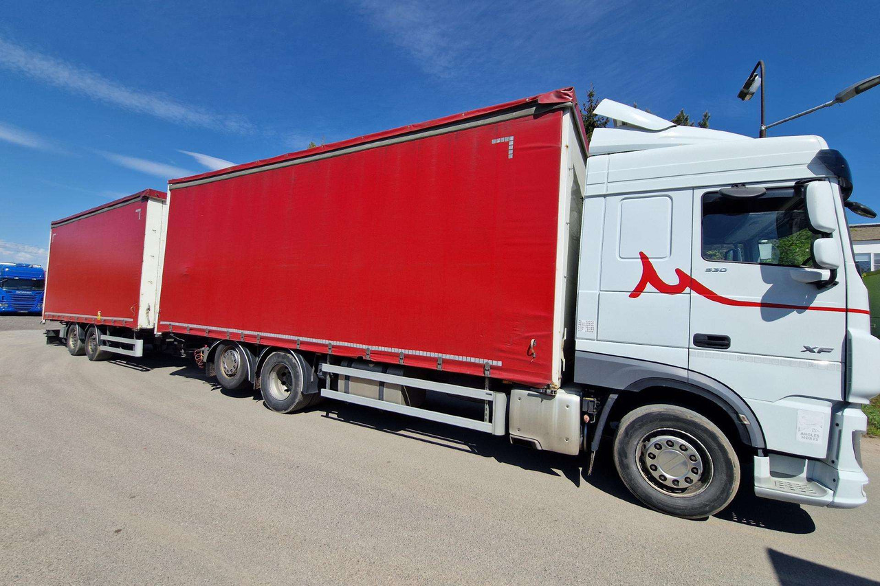 DAF XF 530 FT - Camion cu prelată: Foto 1 DAF XF 530 FT - Camion cu prelată: Foto 1