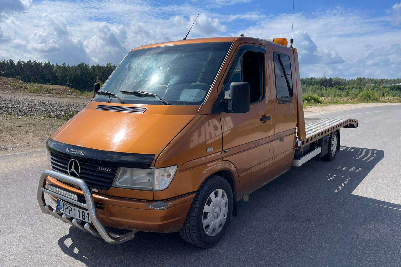 Mercedes-Benz 310 - Dubă: Foto 1 Mercedes-Benz 310 - Dubă: Foto 1